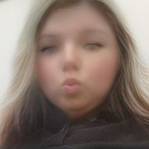 Meet your Posher, Sophia